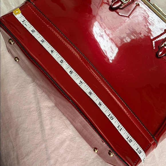 Satchel Purse Elegant Red Patent Leather Handbag Large - Picture 9 of 12